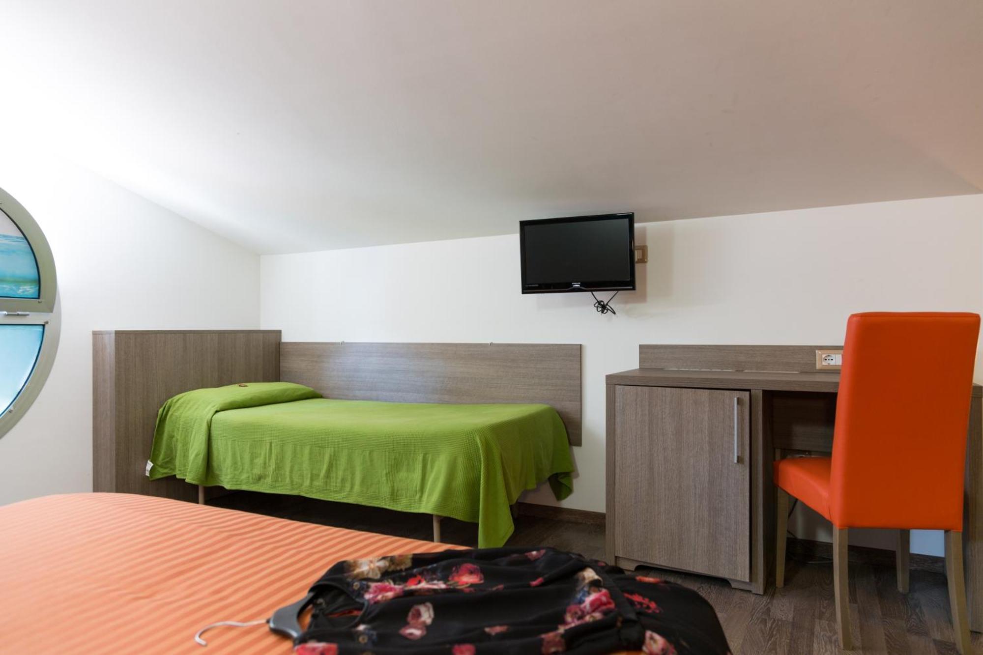 Hotel Miramare Pineto Luaran gambar